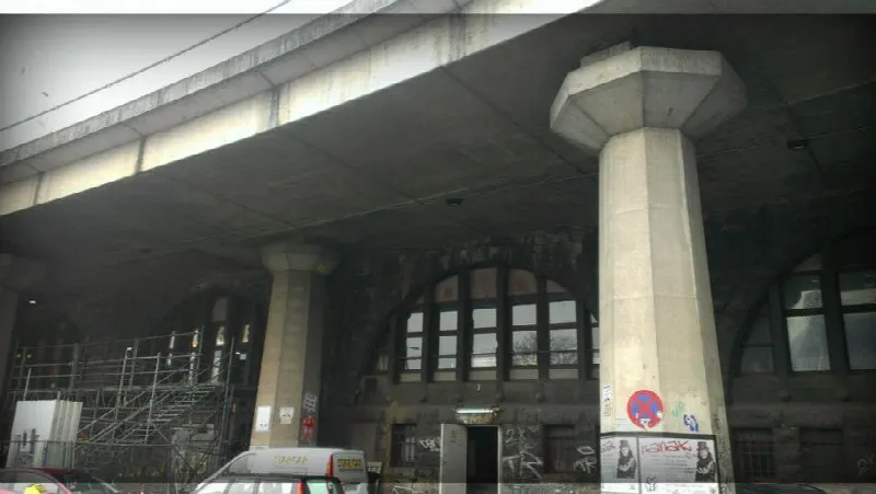 L’Tape Art: Cable Fire Event / Cologne HBF