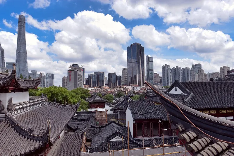 中国：投资房地产（外国人），房价发展，税收及2025年经济预测